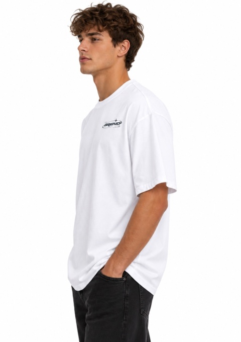 KOSZULKA Z DRÓTKIM REKAWEM OVERSIZE TEE SPORTY ATTITUDE. Everyday comfort. Męska modernity